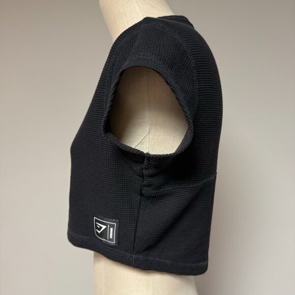 Gymshark Pause Crop Shirt - Picture 4 of 9